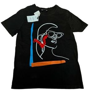 NWT Bershka T-shirt